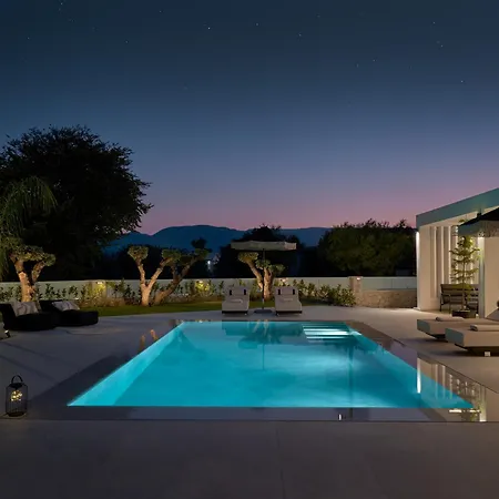 Pinakopi Luxury Villa, A Mediterranean Signature By Mindyourvilla Βίλα Καλπάκι