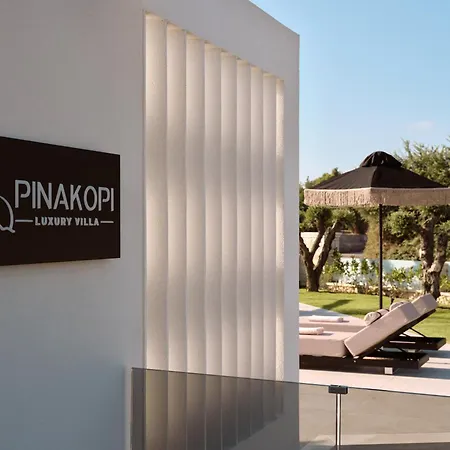 Pinakopi Luxury Villa, A Mediterranean Signature By Mindyourvilla Vila