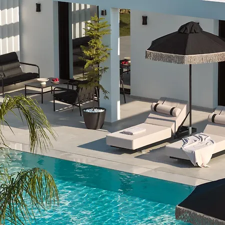 Pinakopi Luxury Villa, A Mediterranean Signature By Mindyourvilla Kalpaki (Zakynthos)