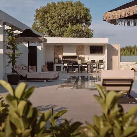 Pinakopi Luxury Villa, A Mediterranean Signature By Mindyourvilla *