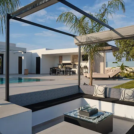 Pinakopi Luxury Villa, A Mediterranean Signature By Mindyourvilla * Καλπάκι